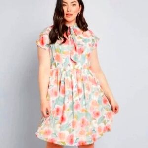 ModCloth Prim Pizzazz Watercolor Pink Roses Knee Length Dress M